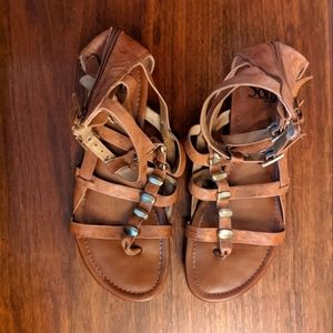Sofft Gladiator Sandals Basil in Luggage
